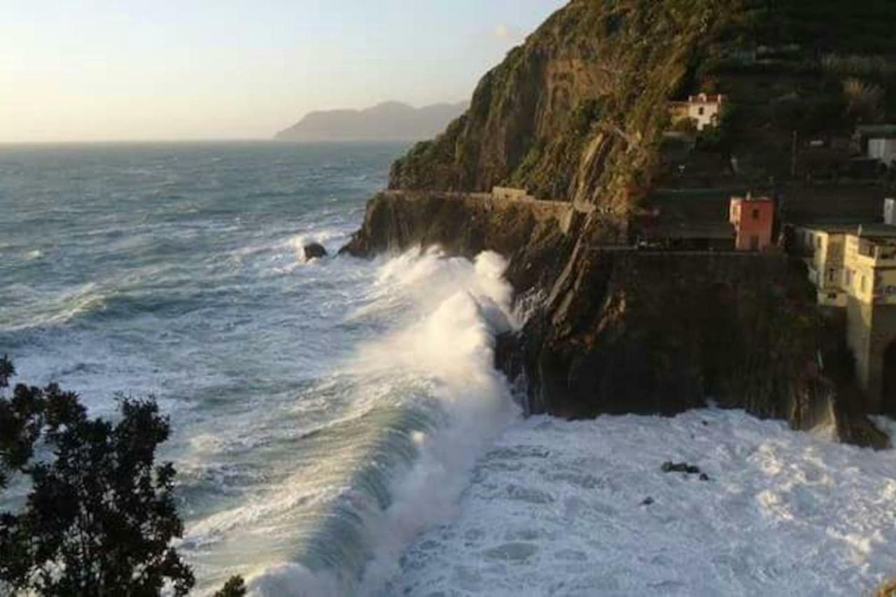 Ca'La Luna - In Centro Con Terrazza Riomaggiore Exteriér fotografie